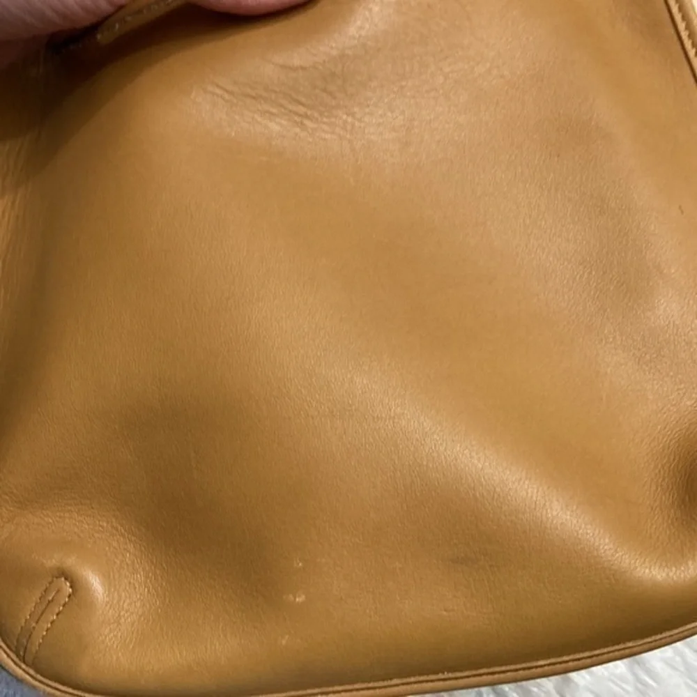 Coach tan leather vintage slim hippie bag 9135 - Picture 15 of 16